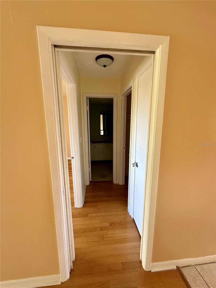 Image 15 of 24 For 6306 Newtown Circle 6c5