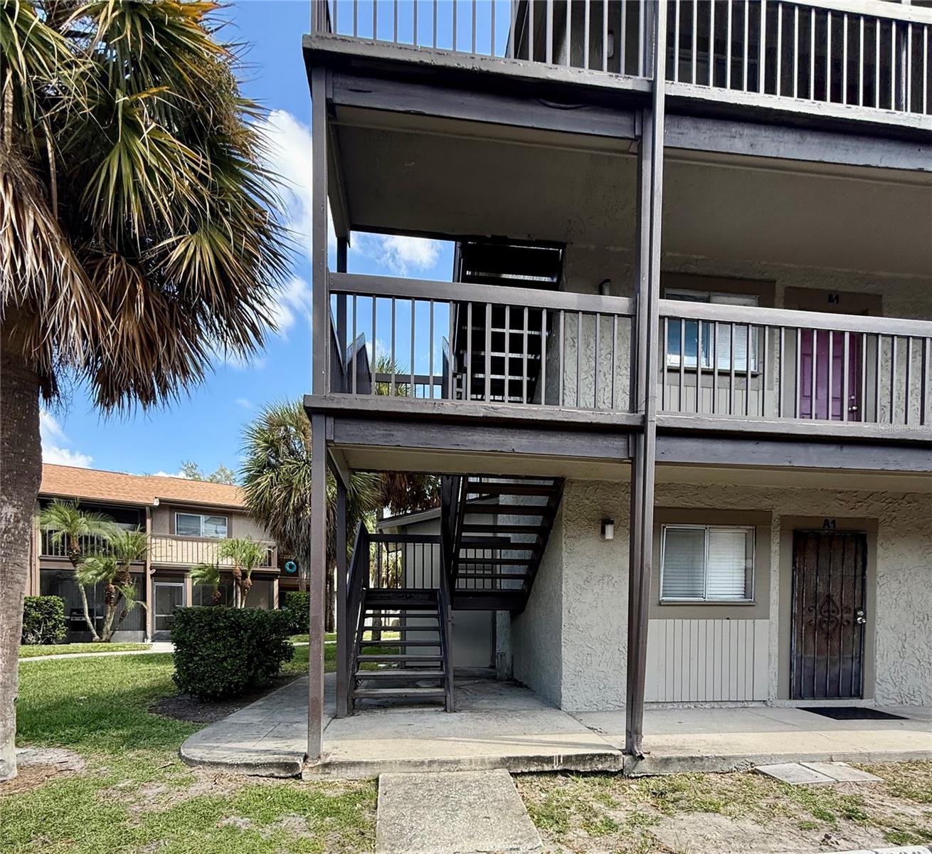 Image 2 of 24 For 6306 Newtown Circle 6c5