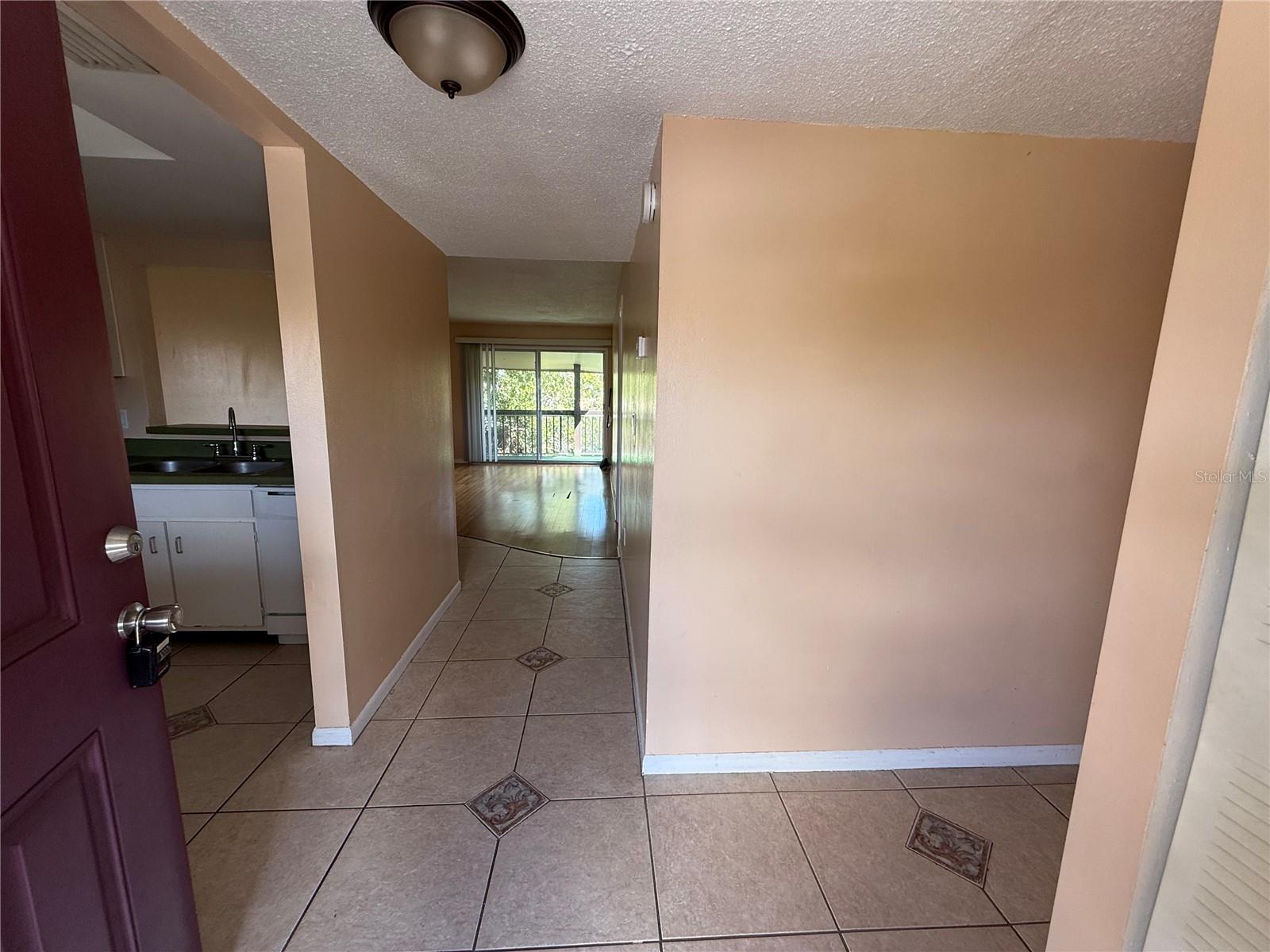 Image 8 of 24 For 6306 Newtown Circle 6c5