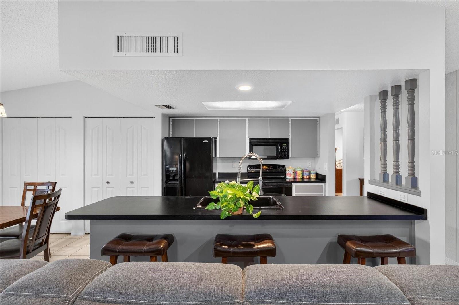 Image 16 of 53 For 6382 107th Terrace N