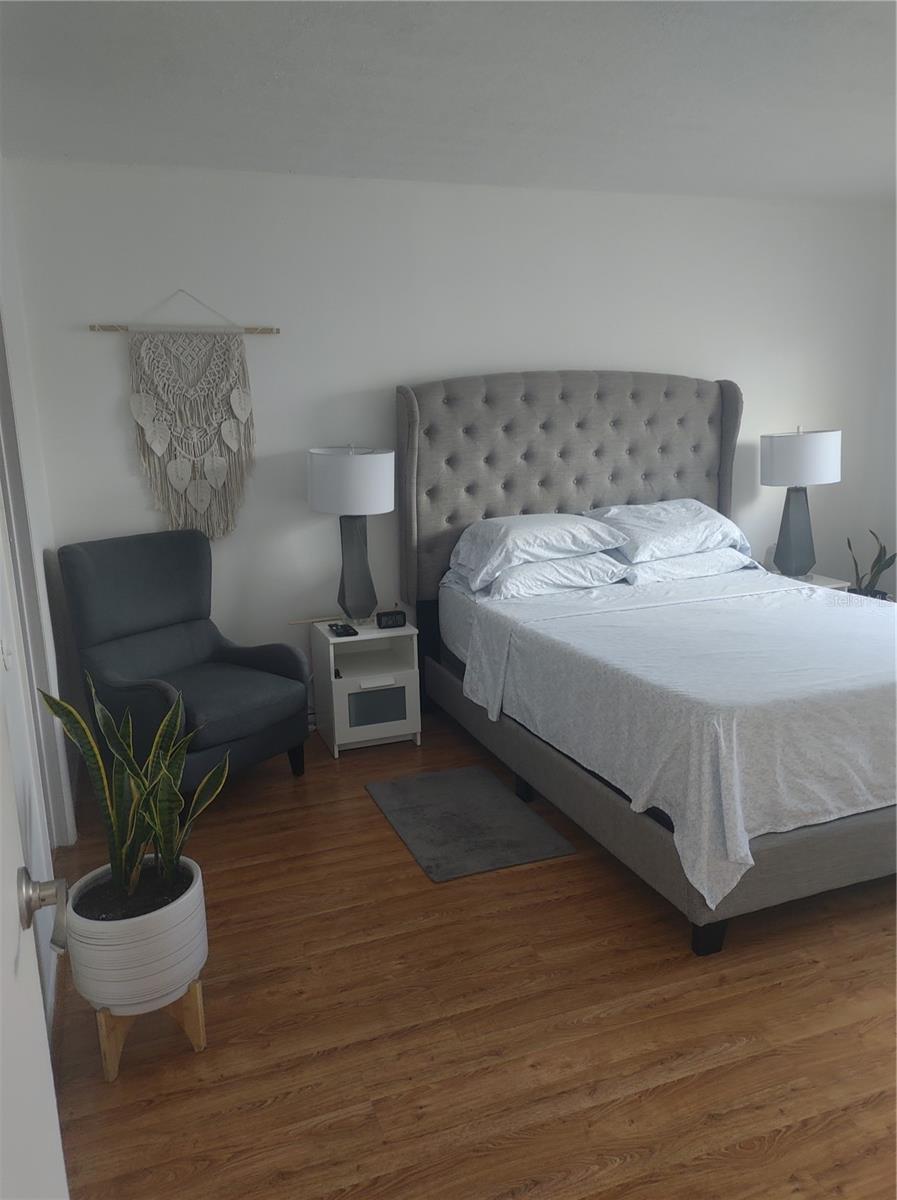 Image 13 of 22 For 7210 Manhattan Avenue 1122