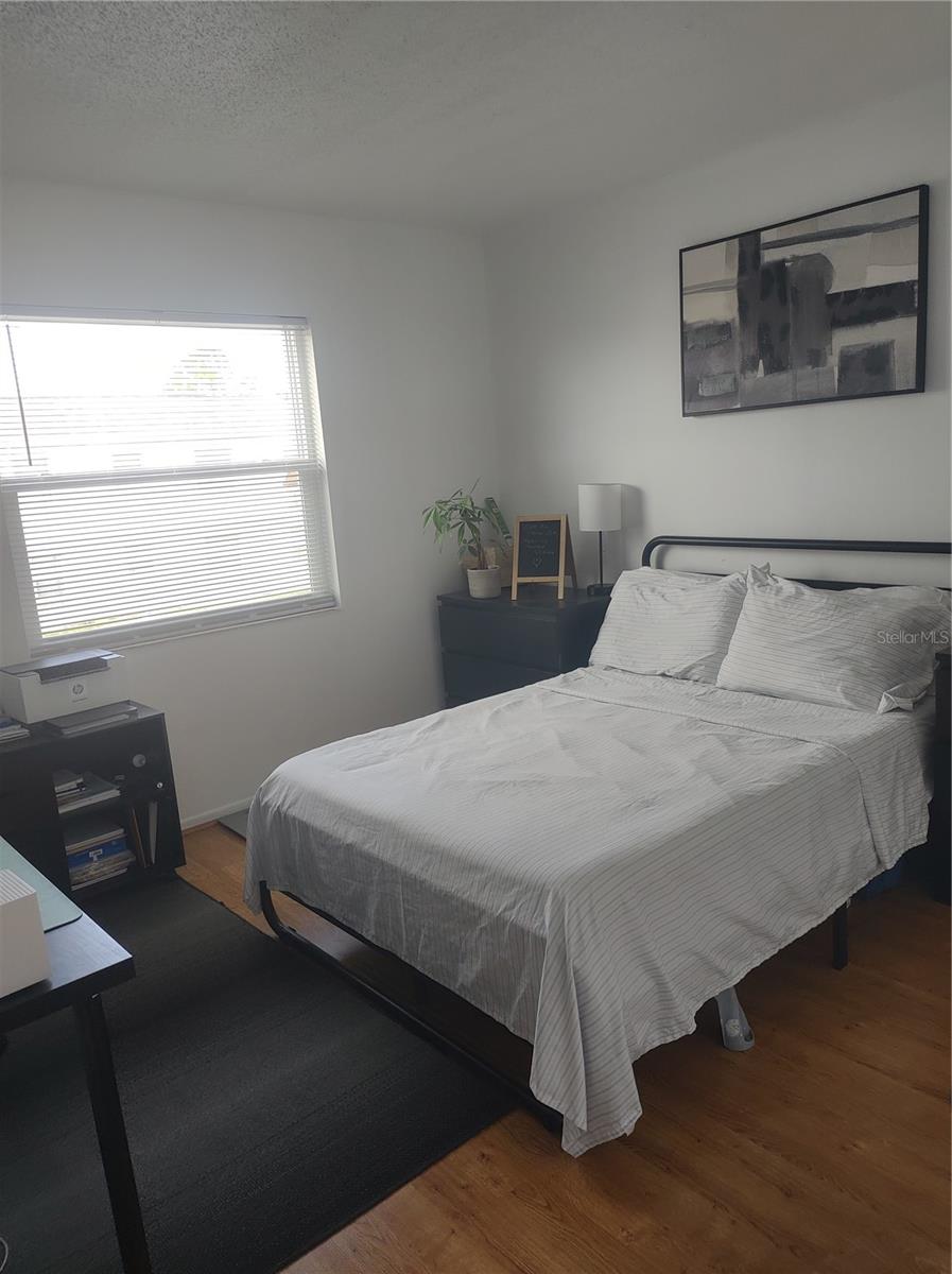 Image 17 of 22 For 7210 Manhattan Avenue 1122