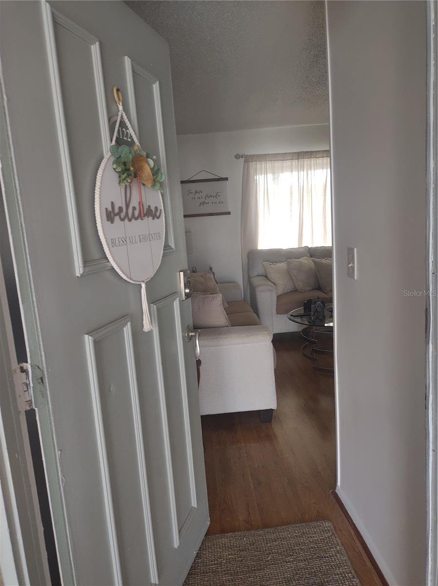 Image 2 of 22 For 7210 Manhattan Avenue 1122