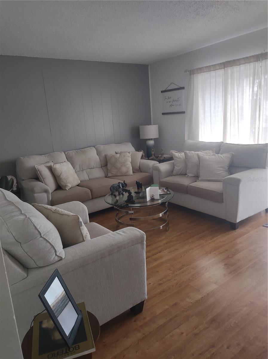 Image 4 of 22 For 7210 Manhattan Avenue 1122