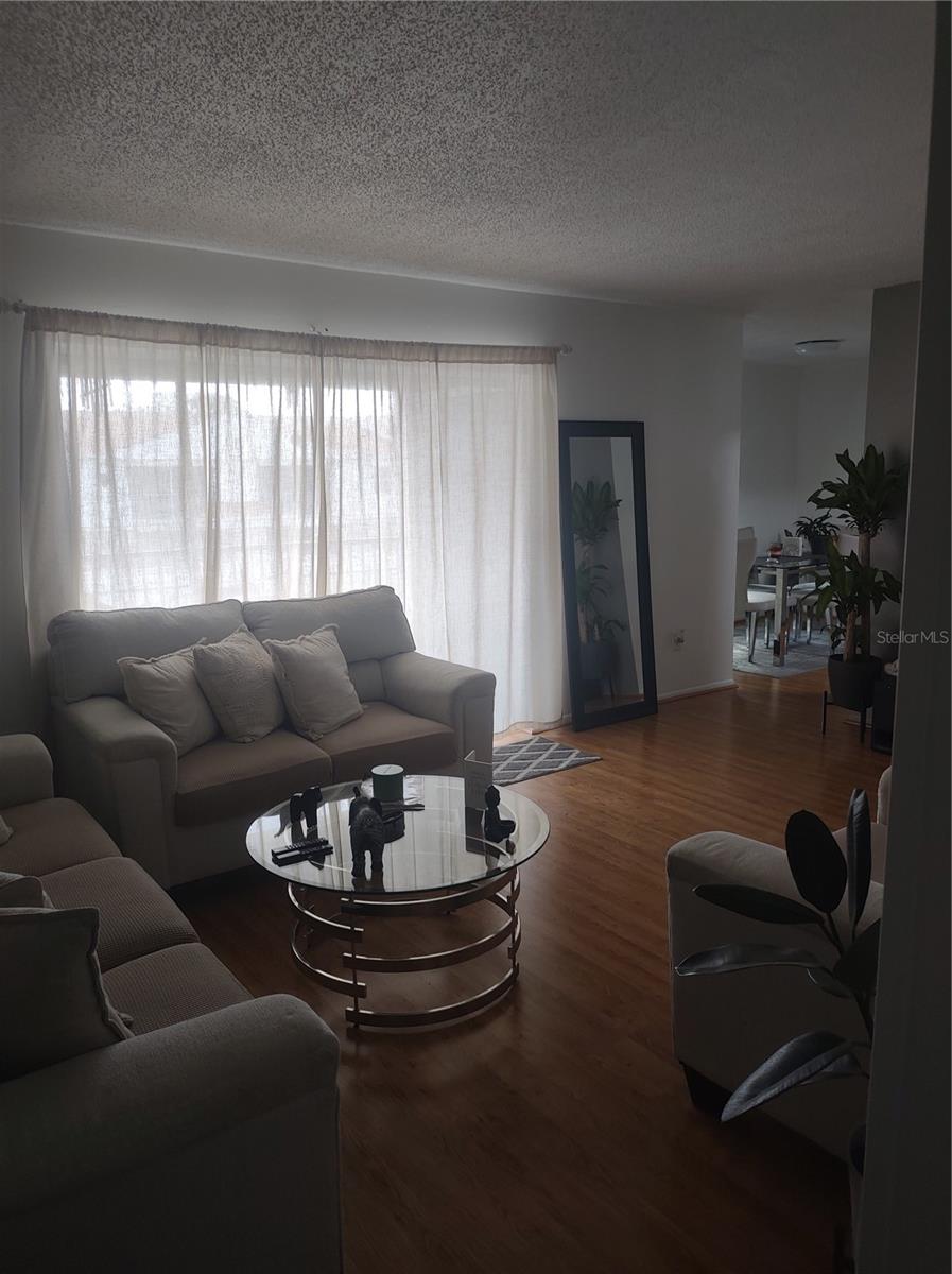 Image 5 of 22 For 7210 Manhattan Avenue 1122