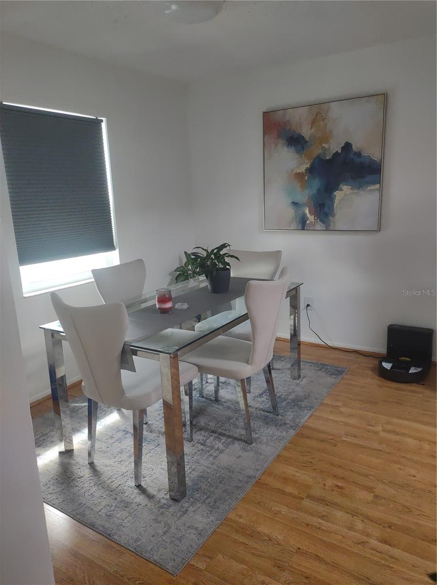 Image 6 of 22 For 7210 Manhattan Avenue 1122