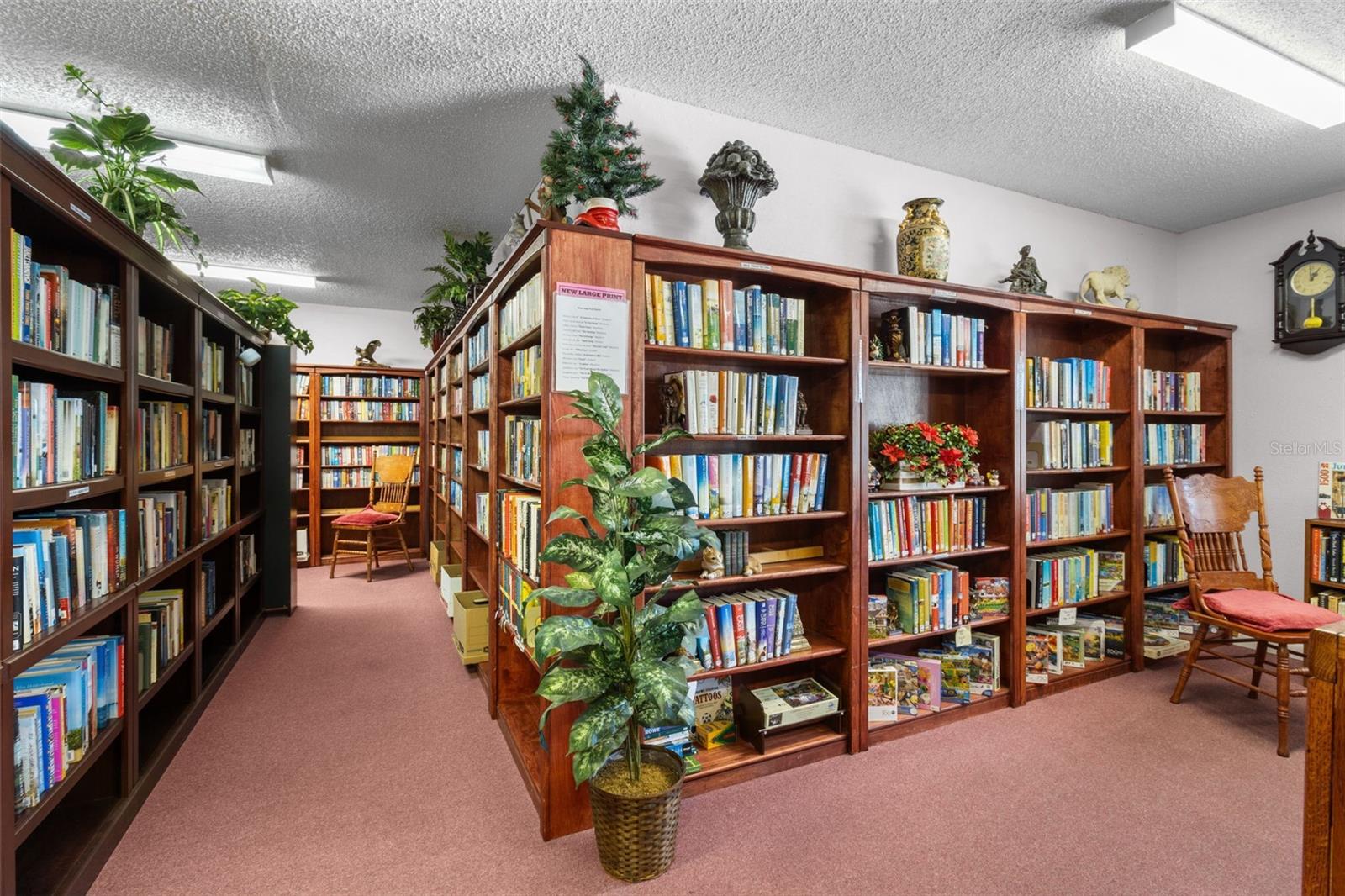 Image 31 of 35 For 5530 80th Street N B106