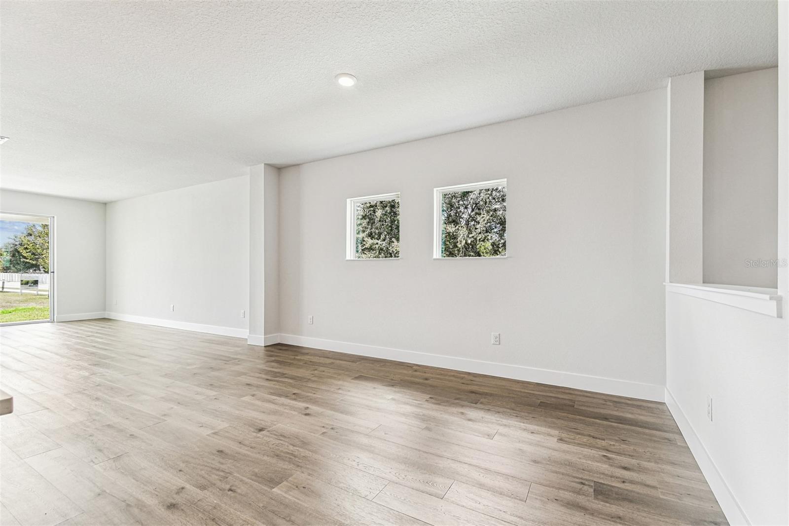 Listing photo id 10 for 11309 Hardwood Hammock Lane