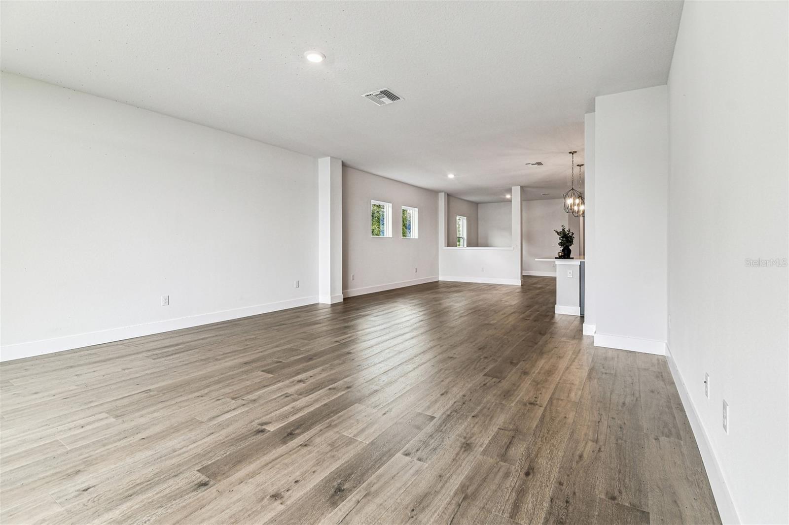 Listing photo id 16 for 11309 Hardwood Hammock Lane