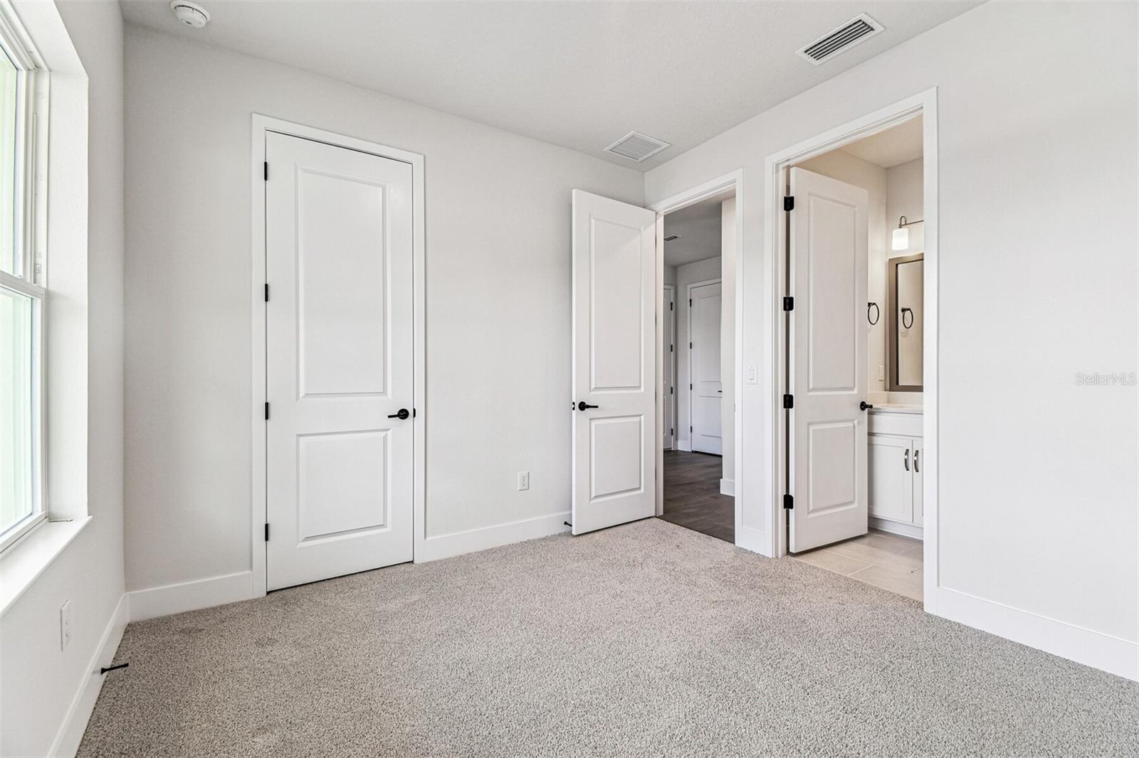 Listing photo id 25 for 11309 Hardwood Hammock Lane