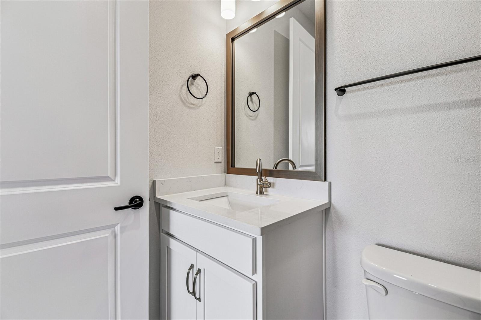 Listing photo id 27 for 11309 Hardwood Hammock Lane