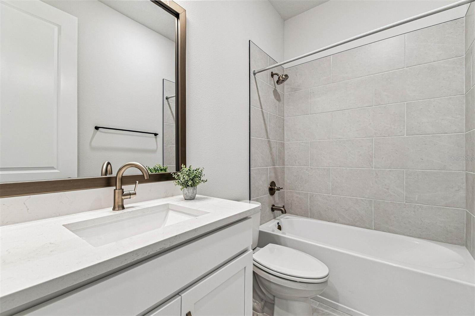 Listing photo id 30 for 11309 Hardwood Hammock Lane