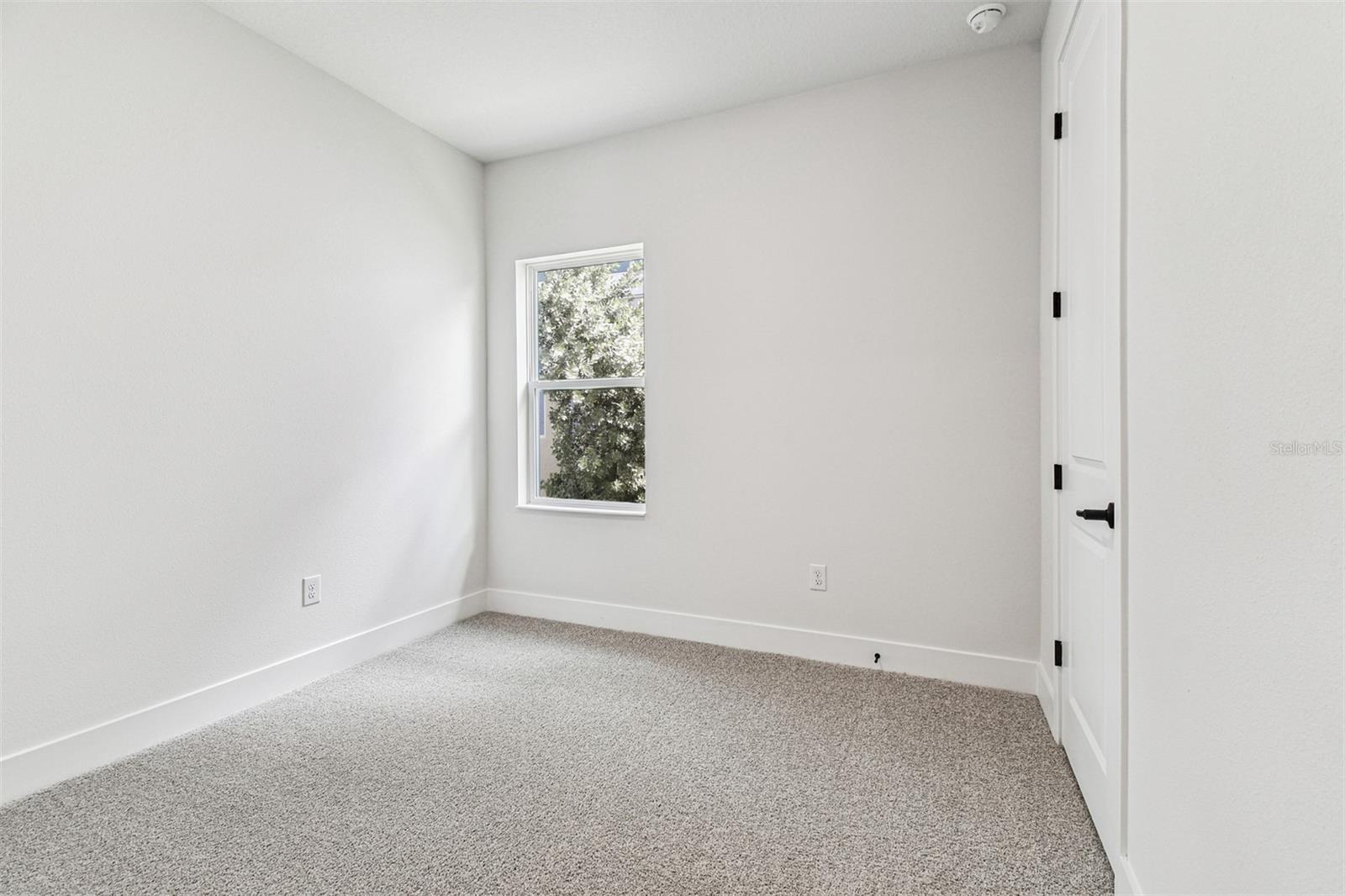 Listing photo id 32 for 11309 Hardwood Hammock Lane