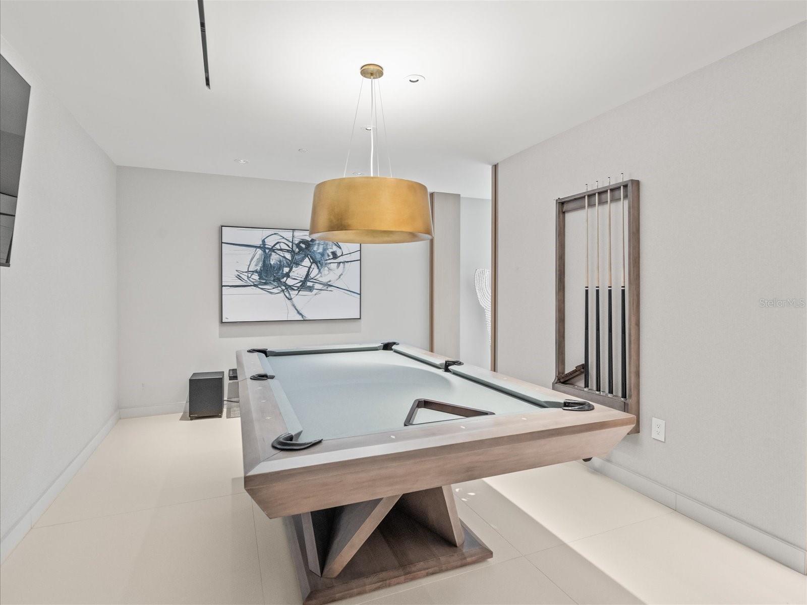 Image 48 of 93 For 1020 Sunset Point Road 511