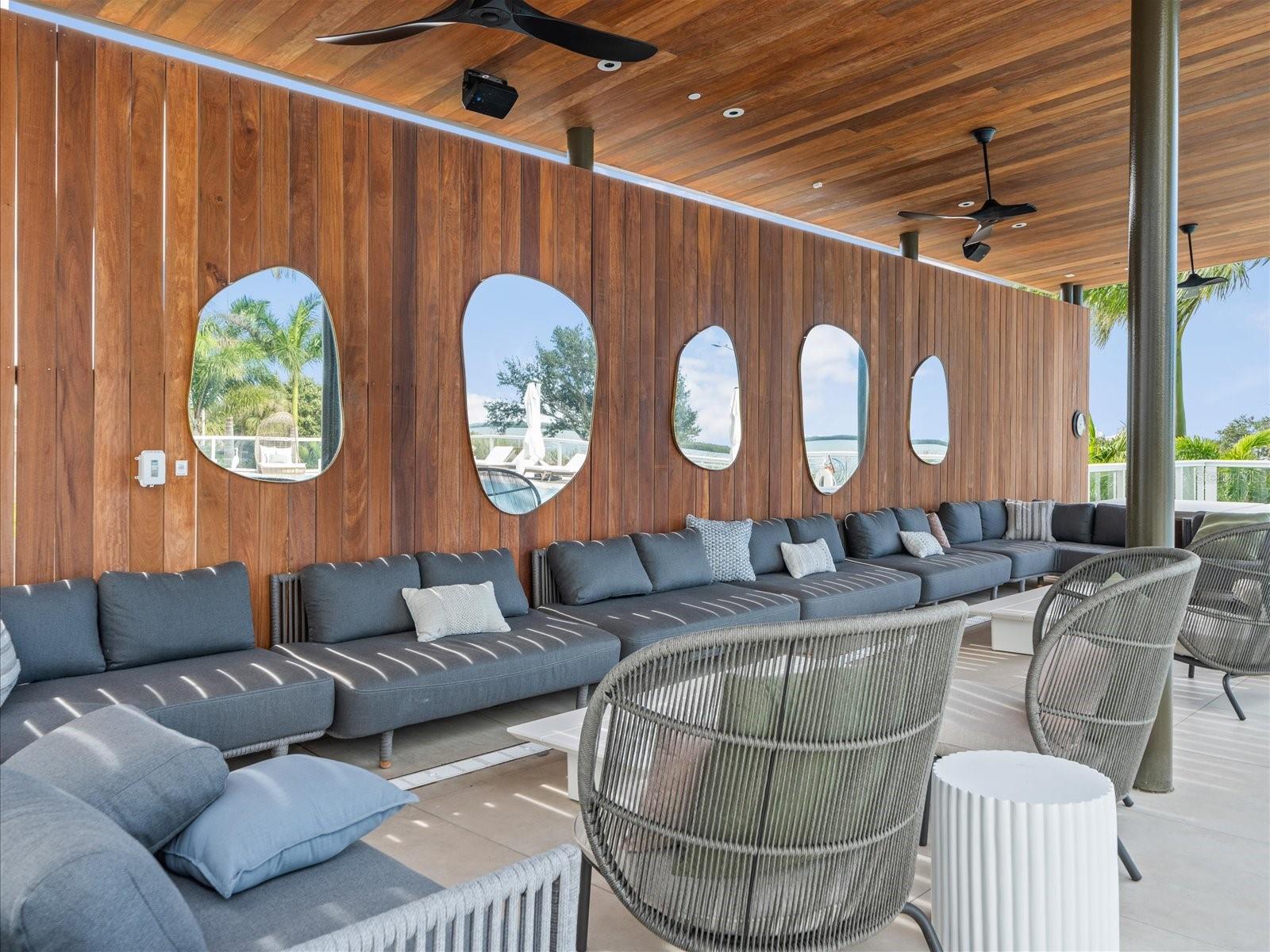 Image 52 of 93 For 1020 Sunset Point Road 511