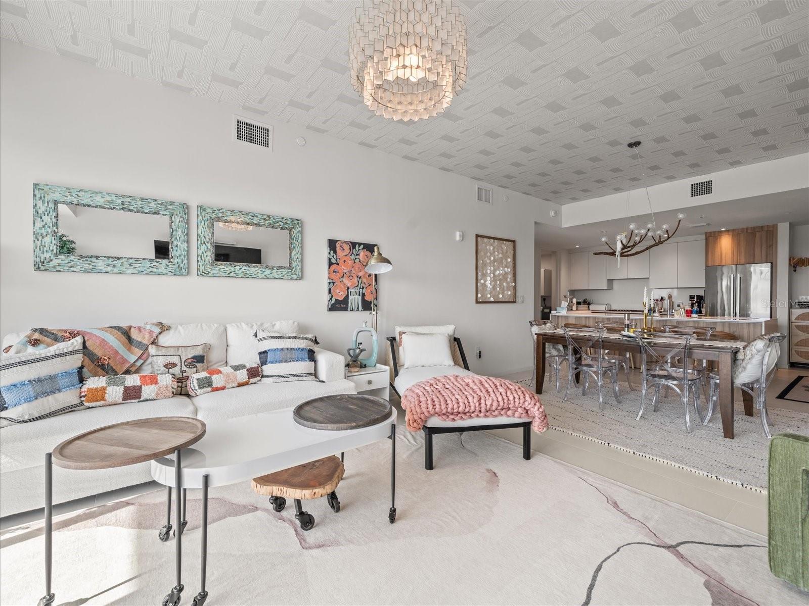 Image 75 of 93 For 1020 Sunset Point Road 511