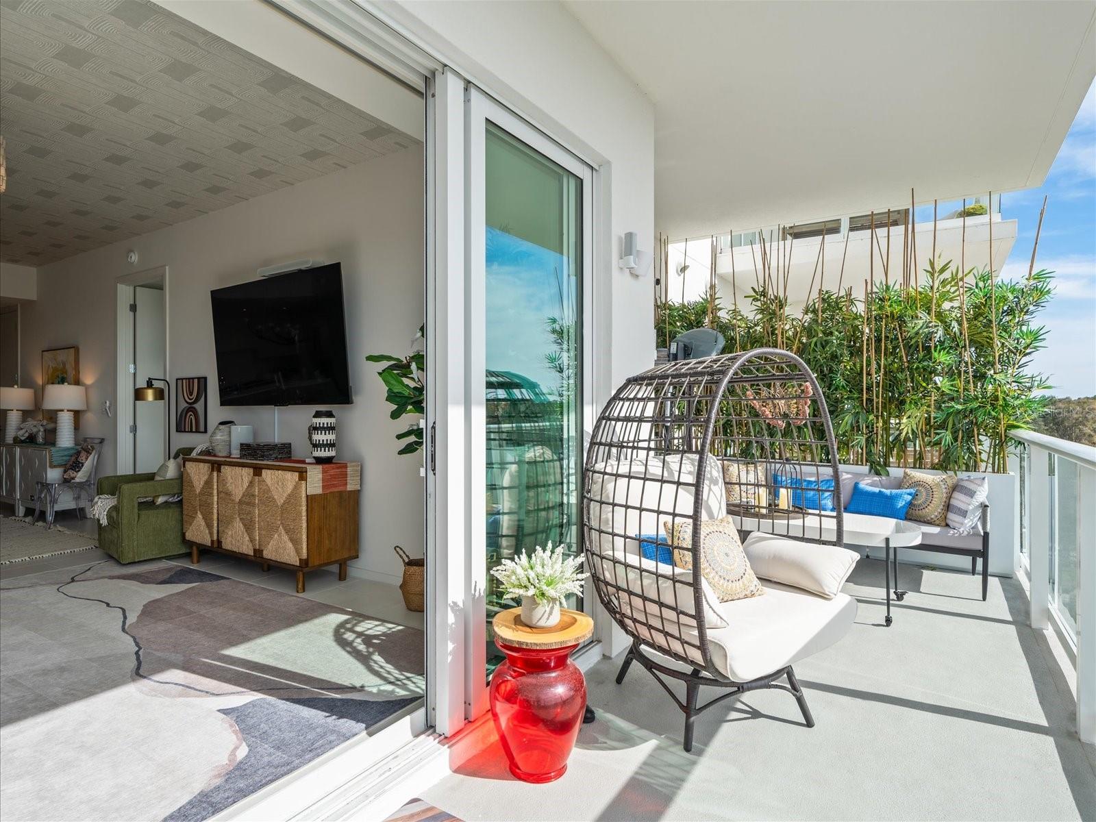 Image 81 of 93 For 1020 Sunset Point Road 511