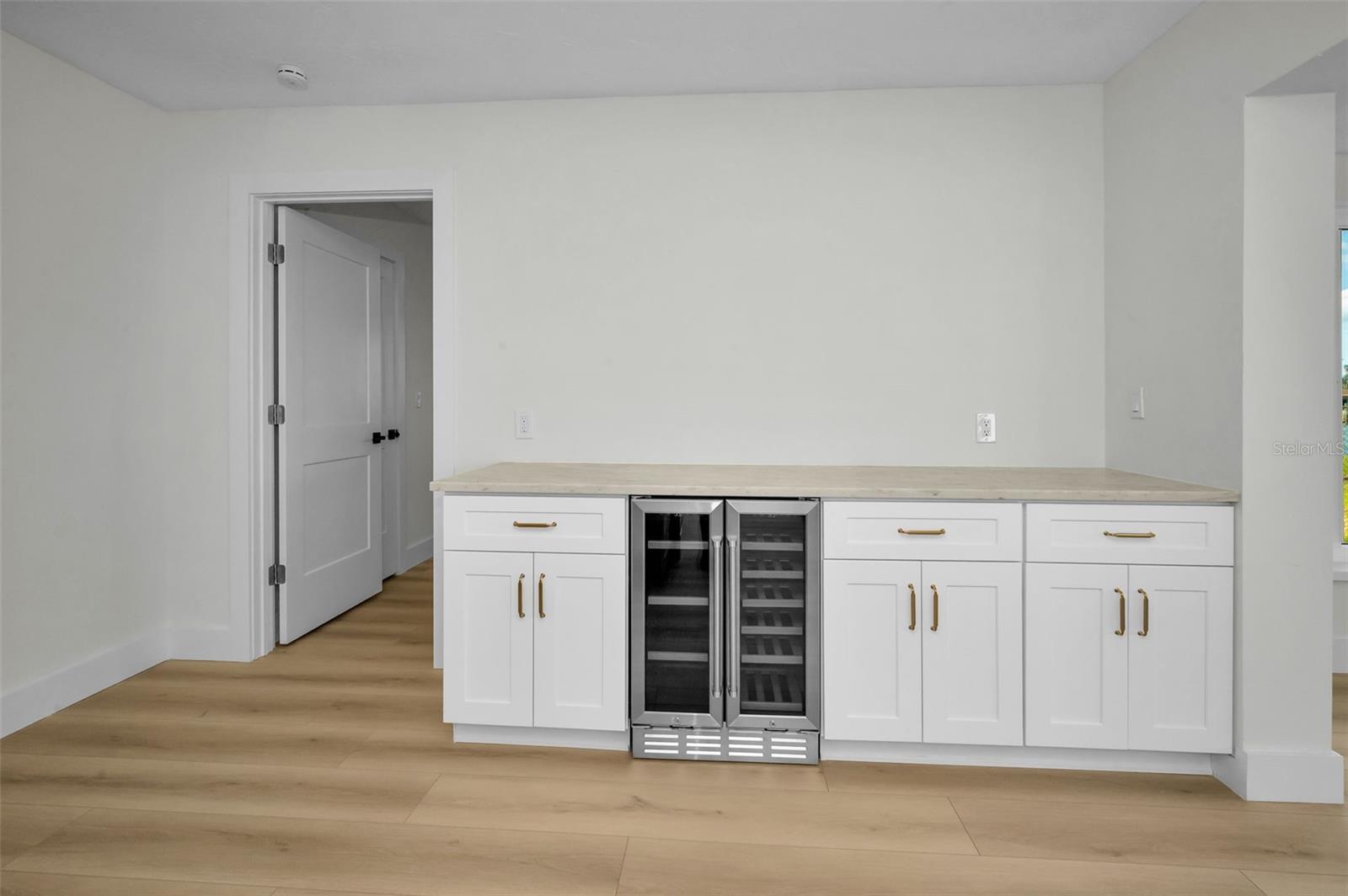 Image 12 of 35 For 790 116th Avenue