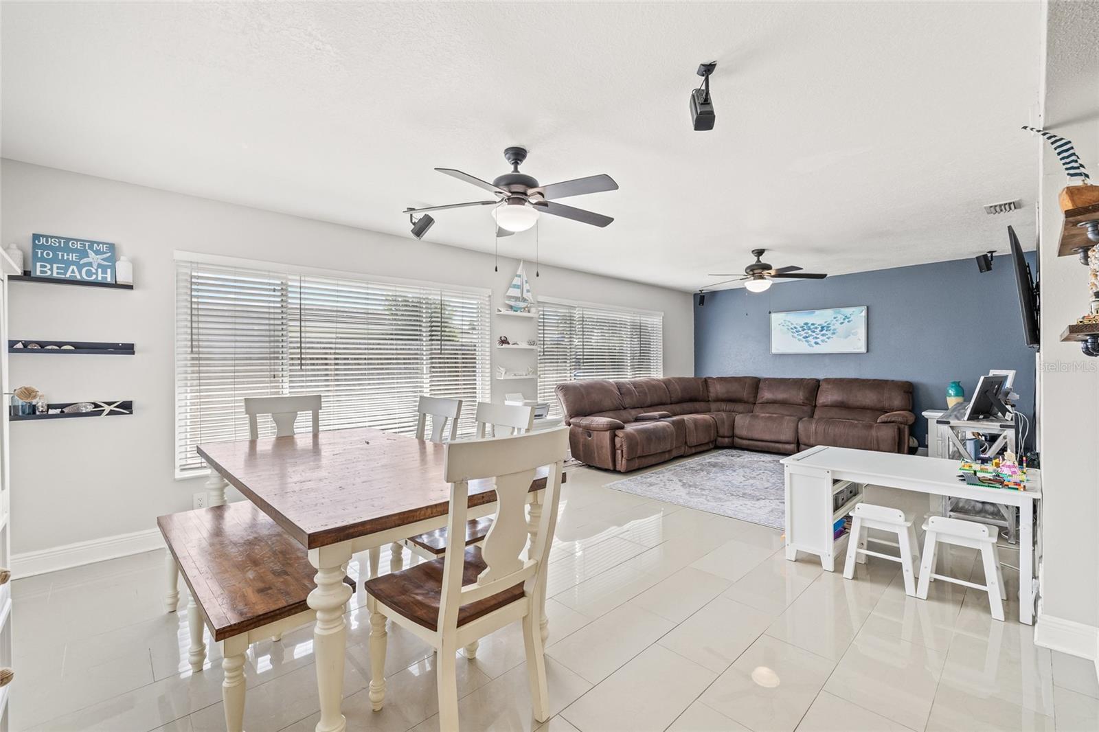 Image 17 of 40 For 11010 91st Terrace