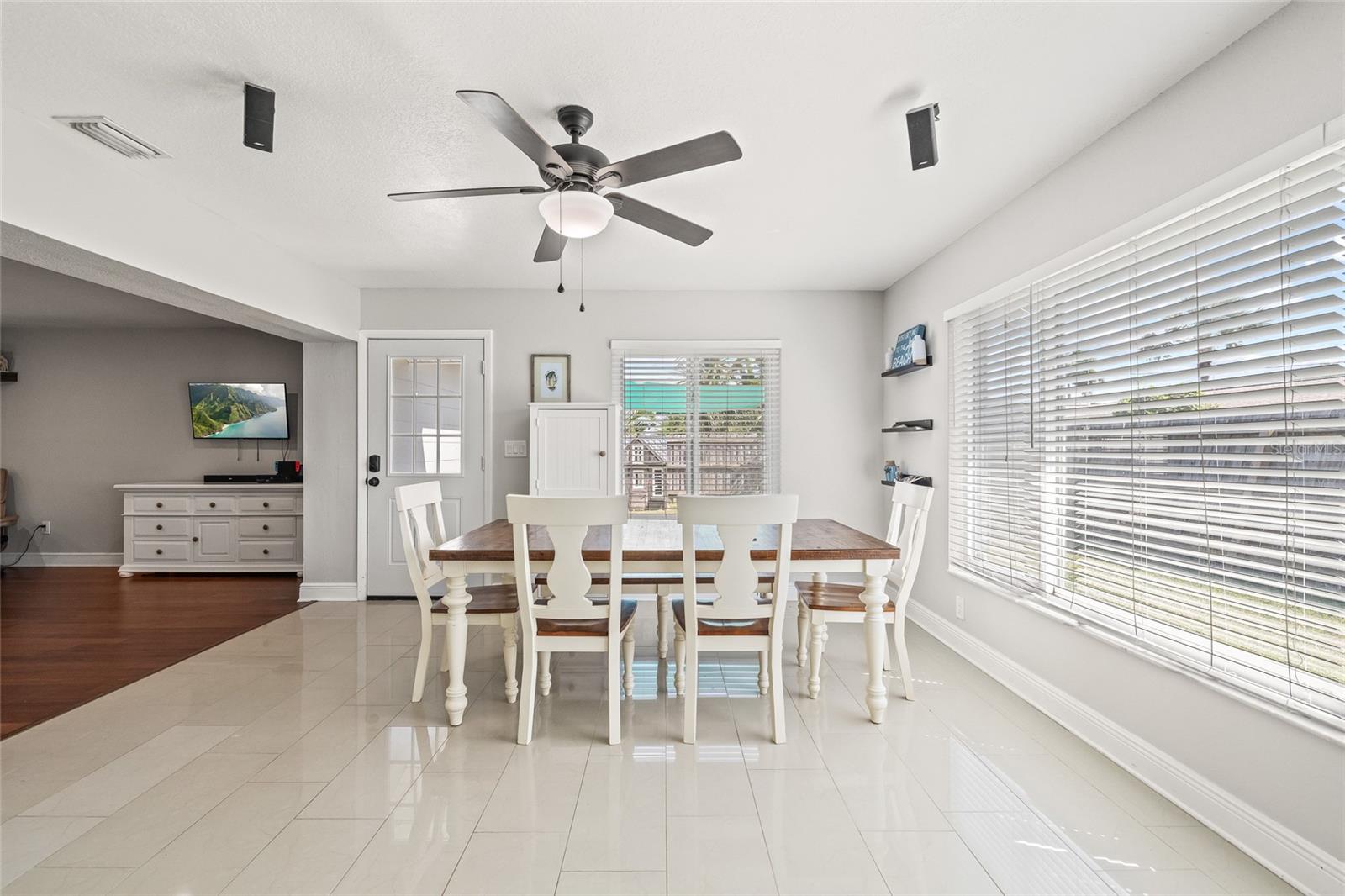 Image 18 of 40 For 11010 91st Terrace