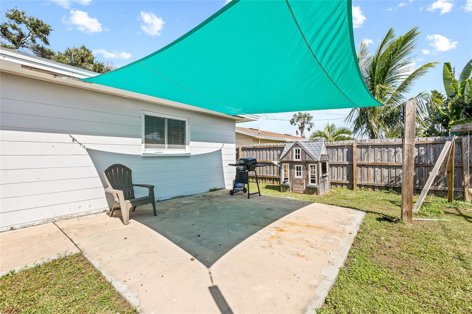 Image 33 of 40 For 11010 91st Terrace