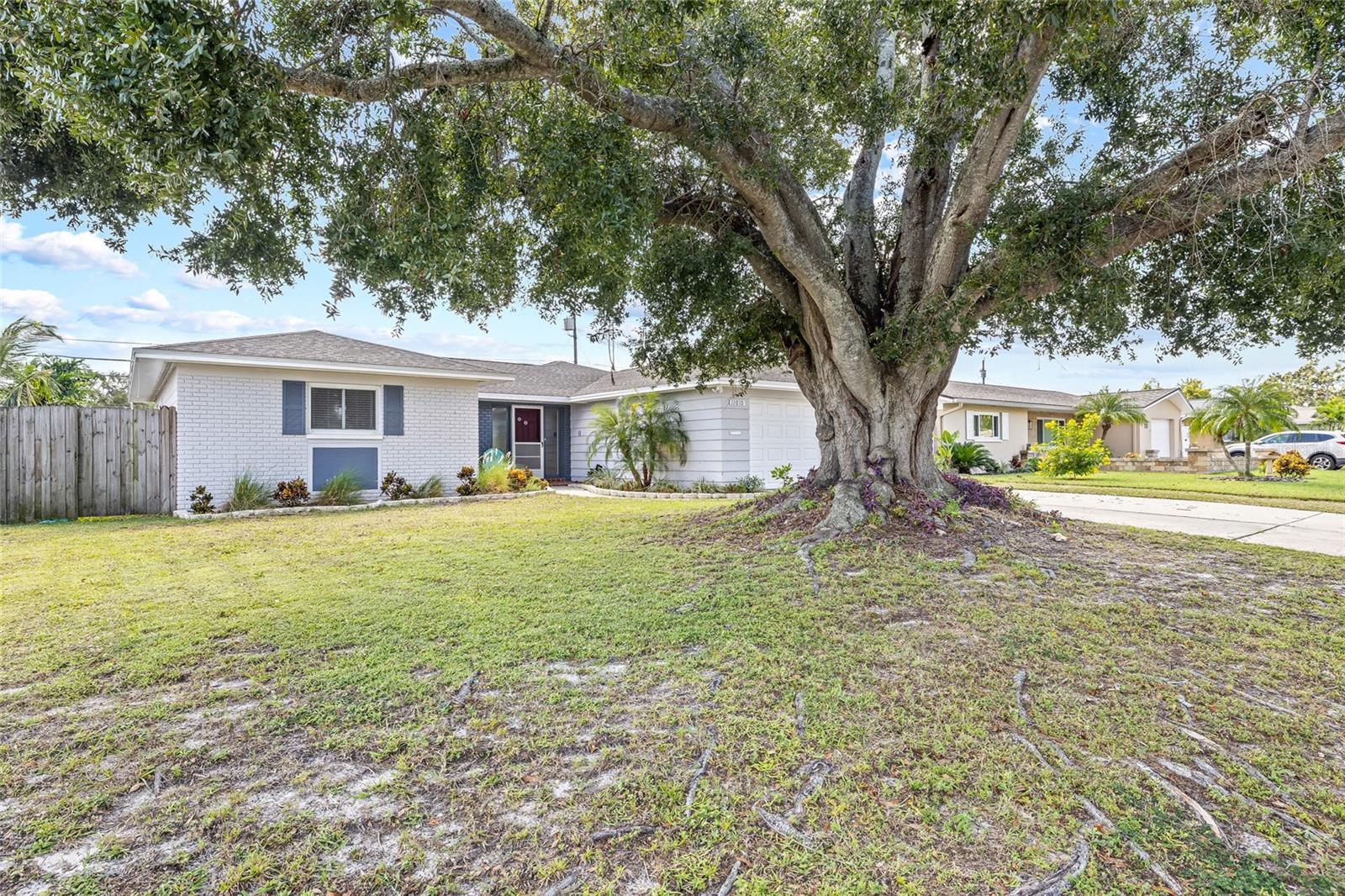 Image 39 of 40 For 11010 91st Terrace