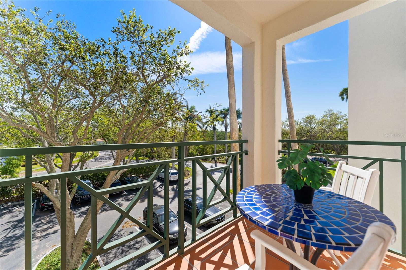 Image 14 of 28 For 4750 Dolphin Cay Lane S 209