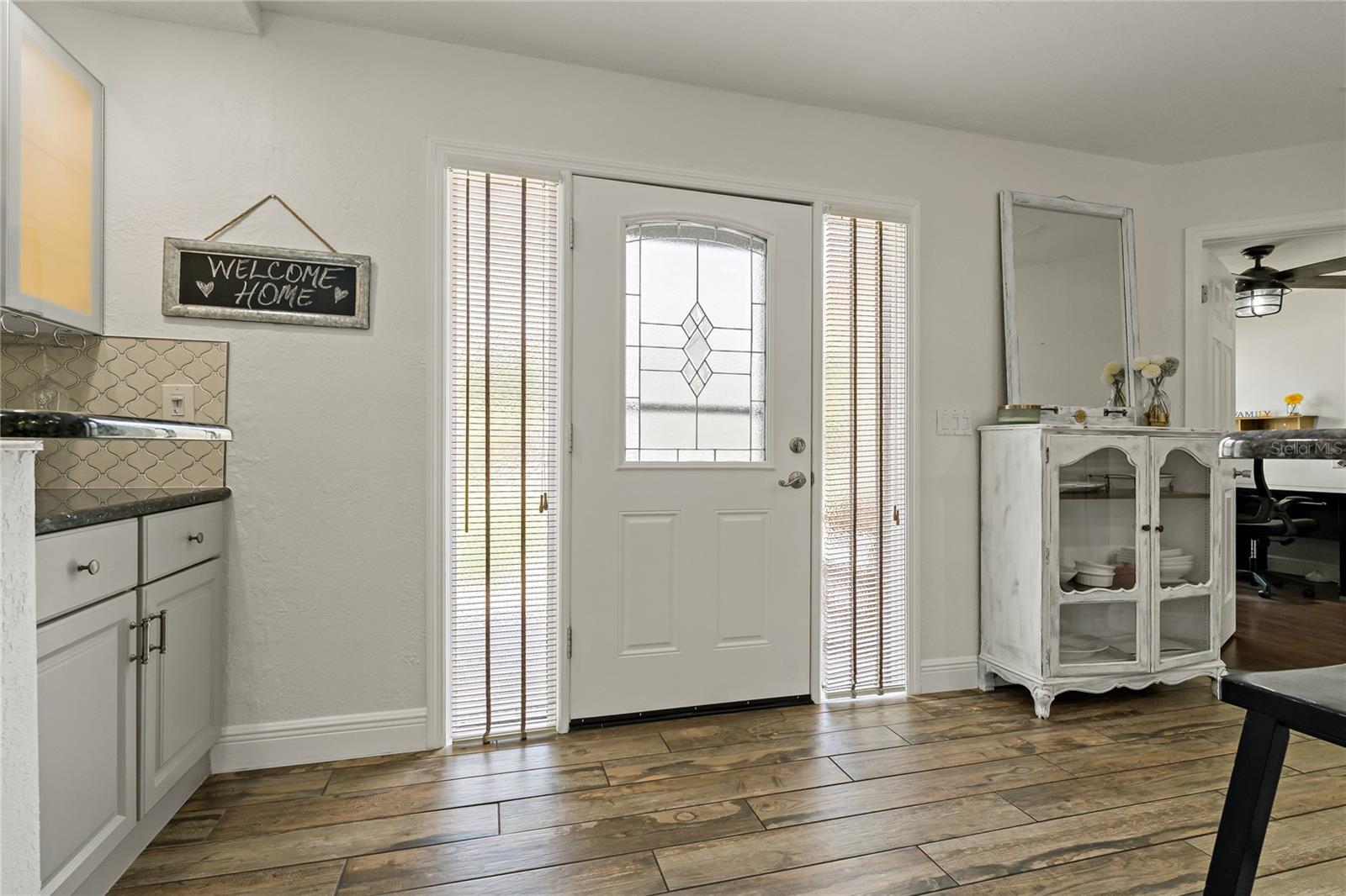 Image 11 of 55 For 808 Rustic Oaks Drive