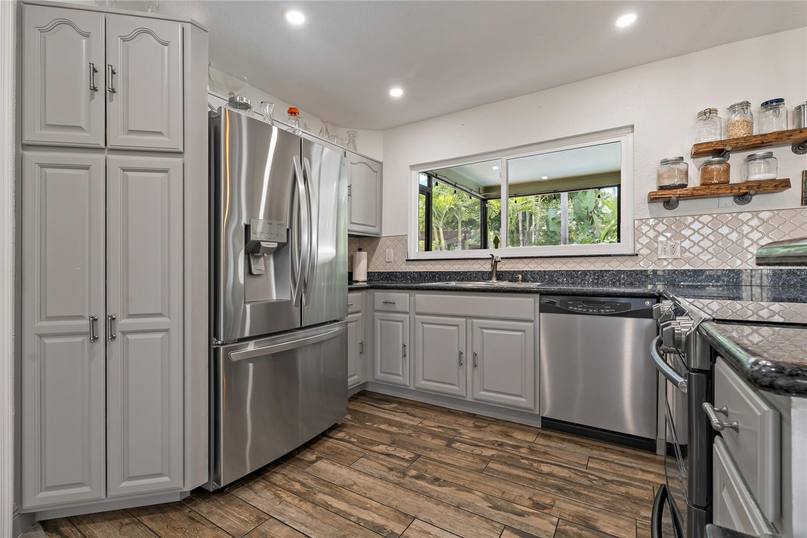 Image 15 of 55 For 808 Rustic Oaks Drive