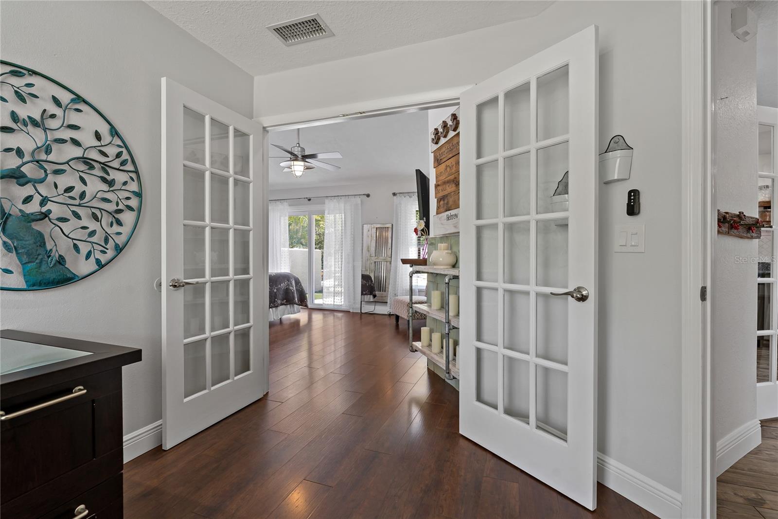 Image 21 of 55 For 808 Rustic Oaks Drive