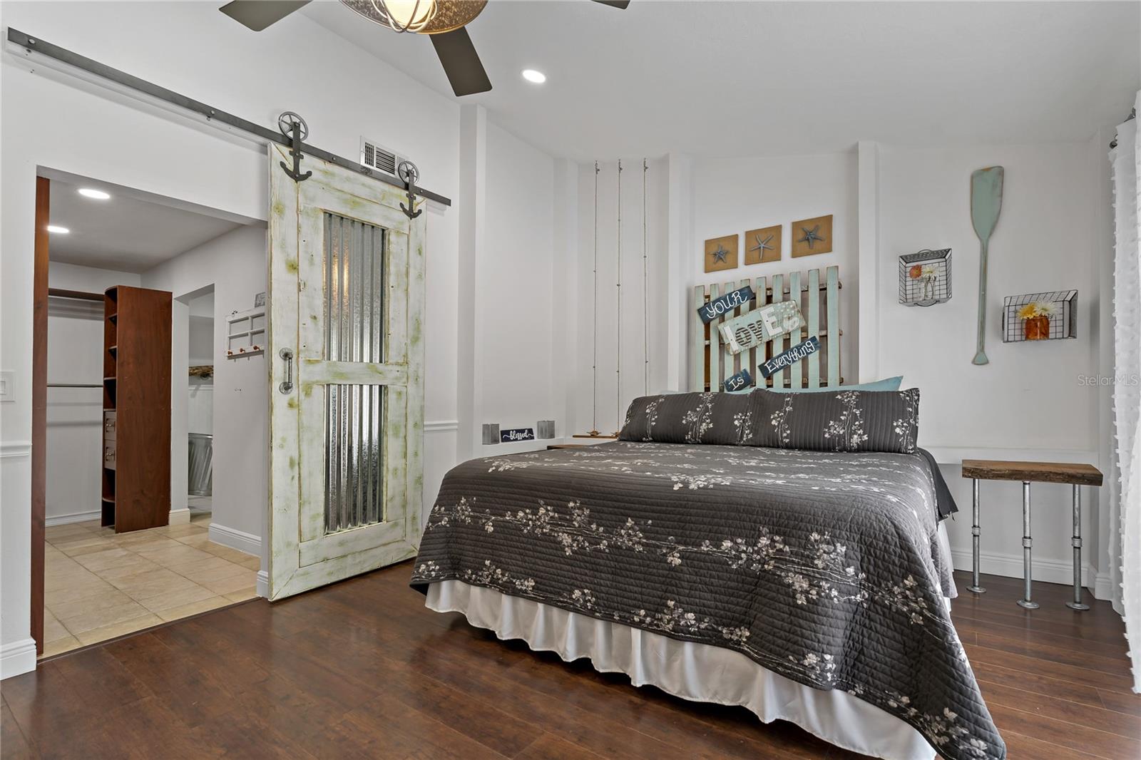 Image 23 of 55 For 808 Rustic Oaks Drive