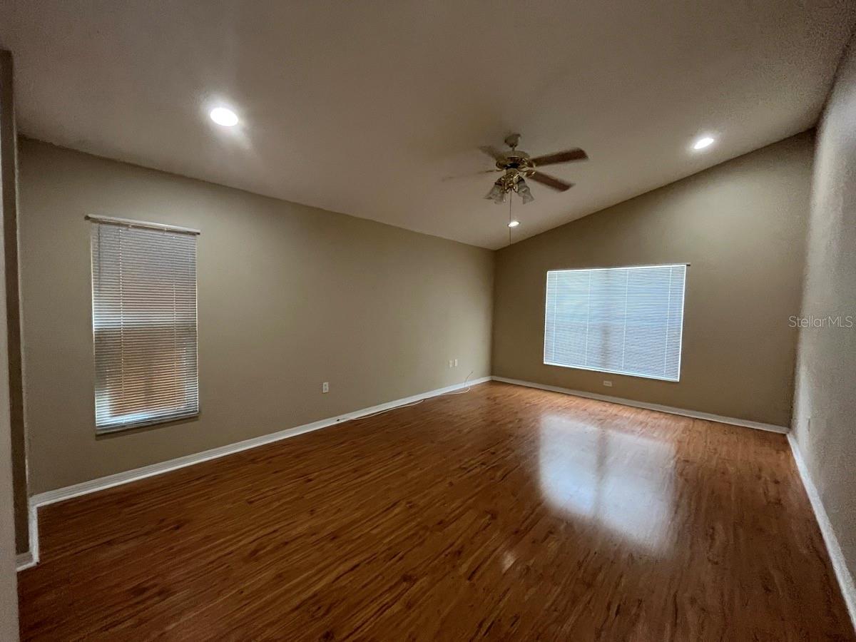 Image 15 of 25 For 10428 Lightner Bridge Drive