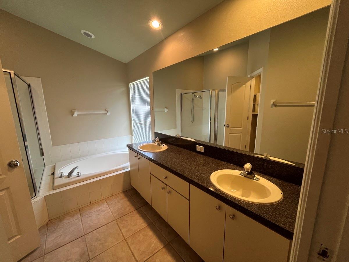 Image 16 of 25 For 10428 Lightner Bridge Drive