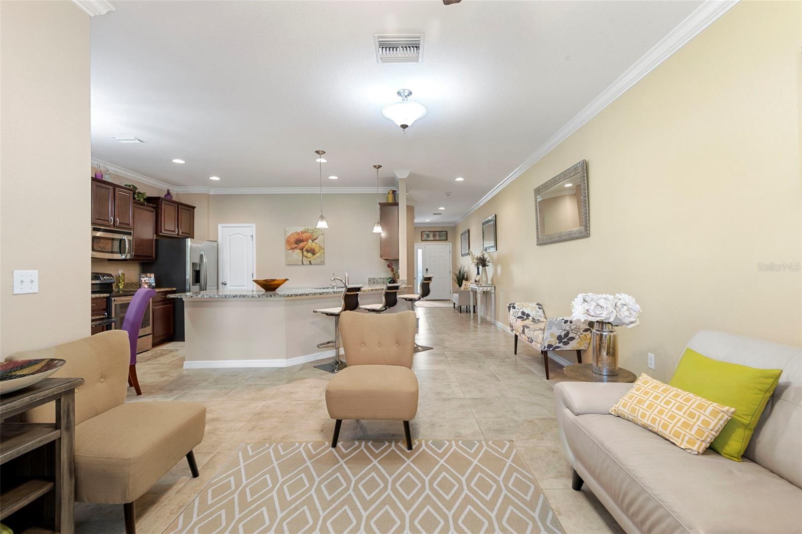 Image 12 of 85 For 3755 Silverlake Way