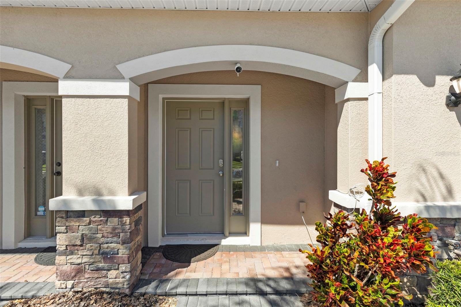 Image 2 of 85 For 3755 Silverlake Way