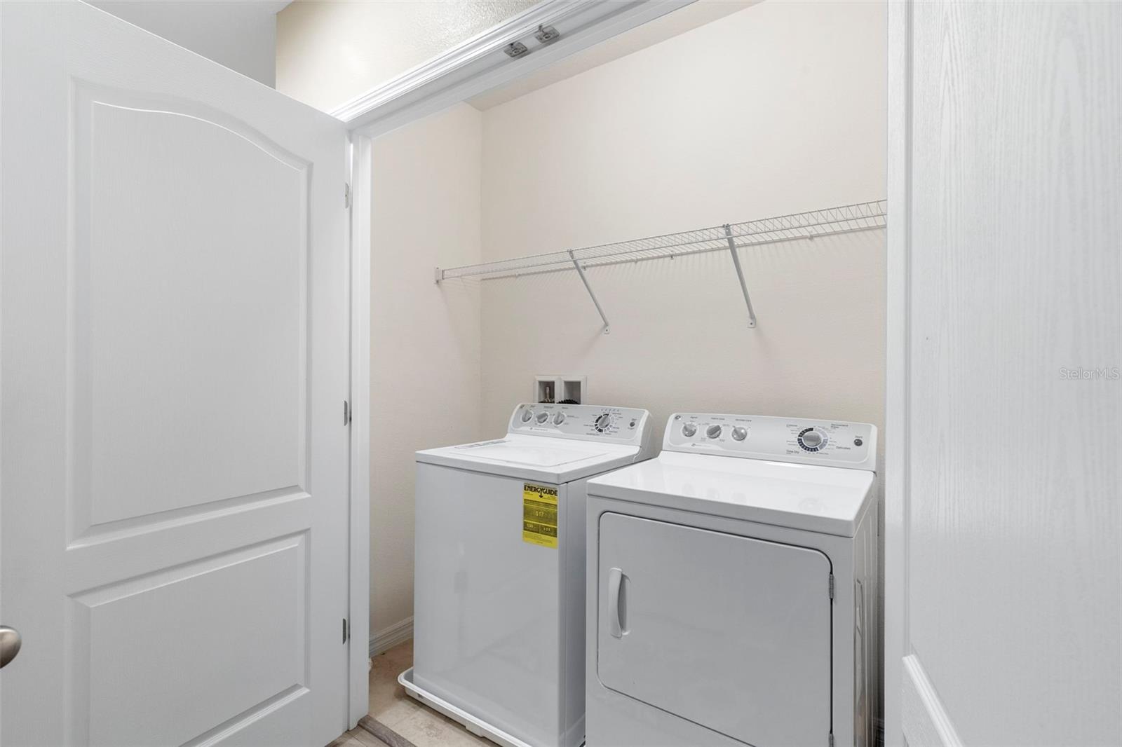 Image 25 of 85 For 3755 Silverlake Way