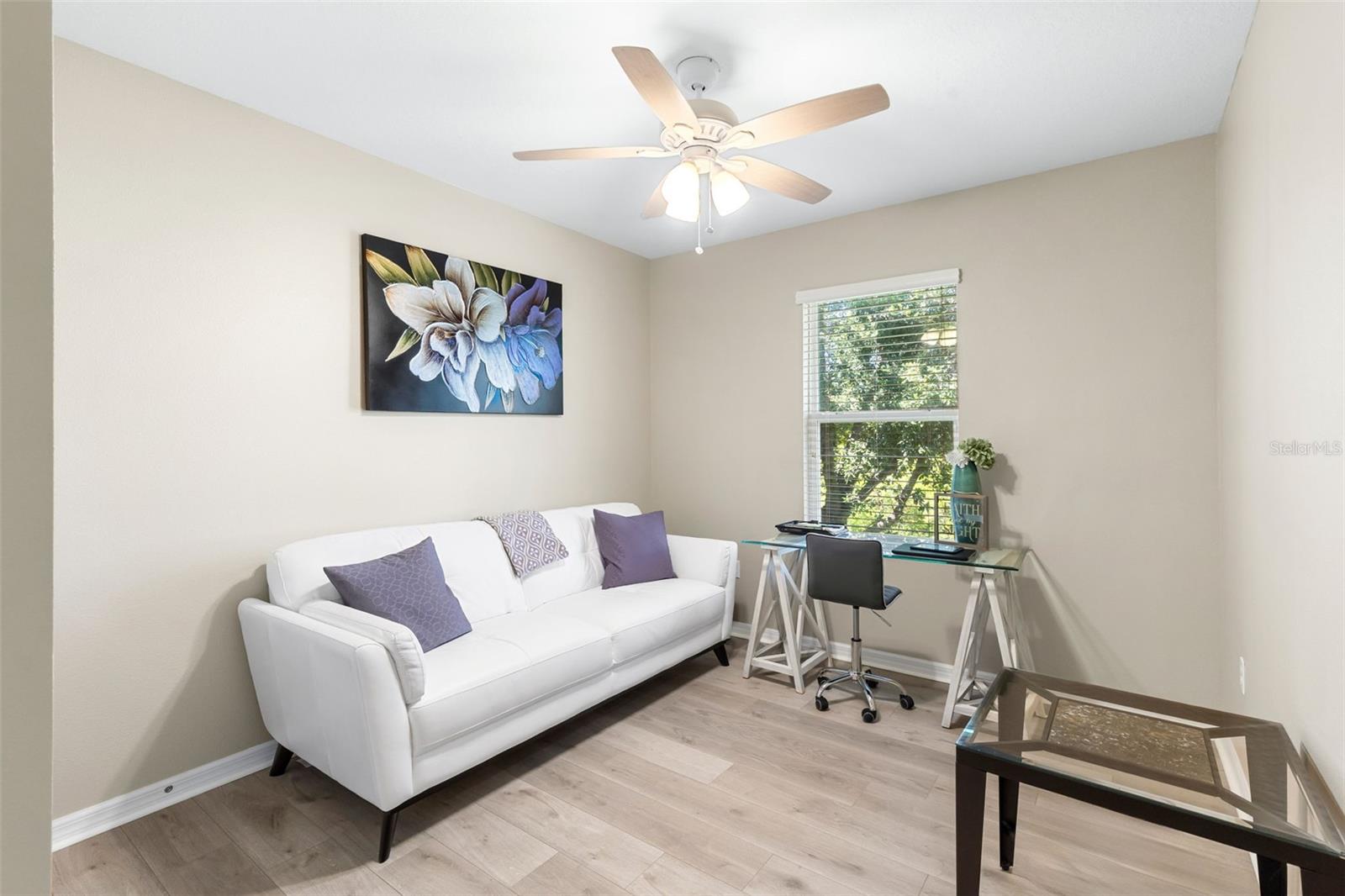 Image 29 of 85 For 3755 Silverlake Way