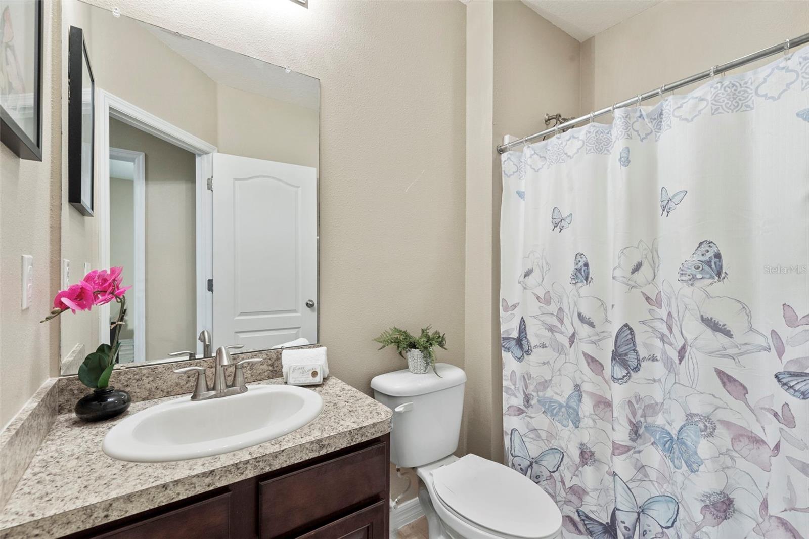 Image 32 of 85 For 3755 Silverlake Way