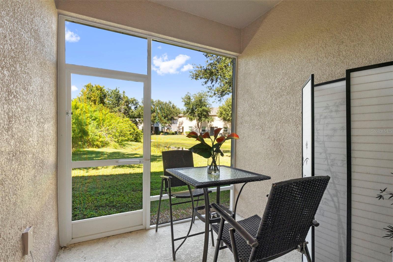 Image 39 of 85 For 3755 Silverlake Way