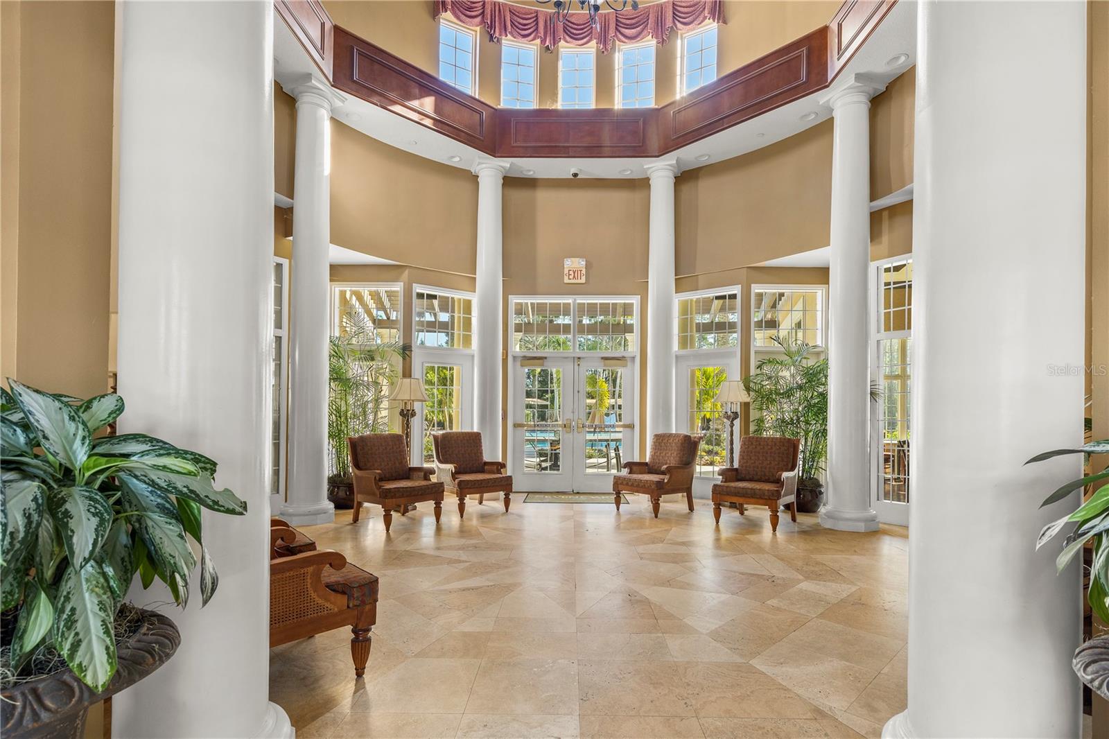 Image 66 of 85 For 3755 Silverlake Way