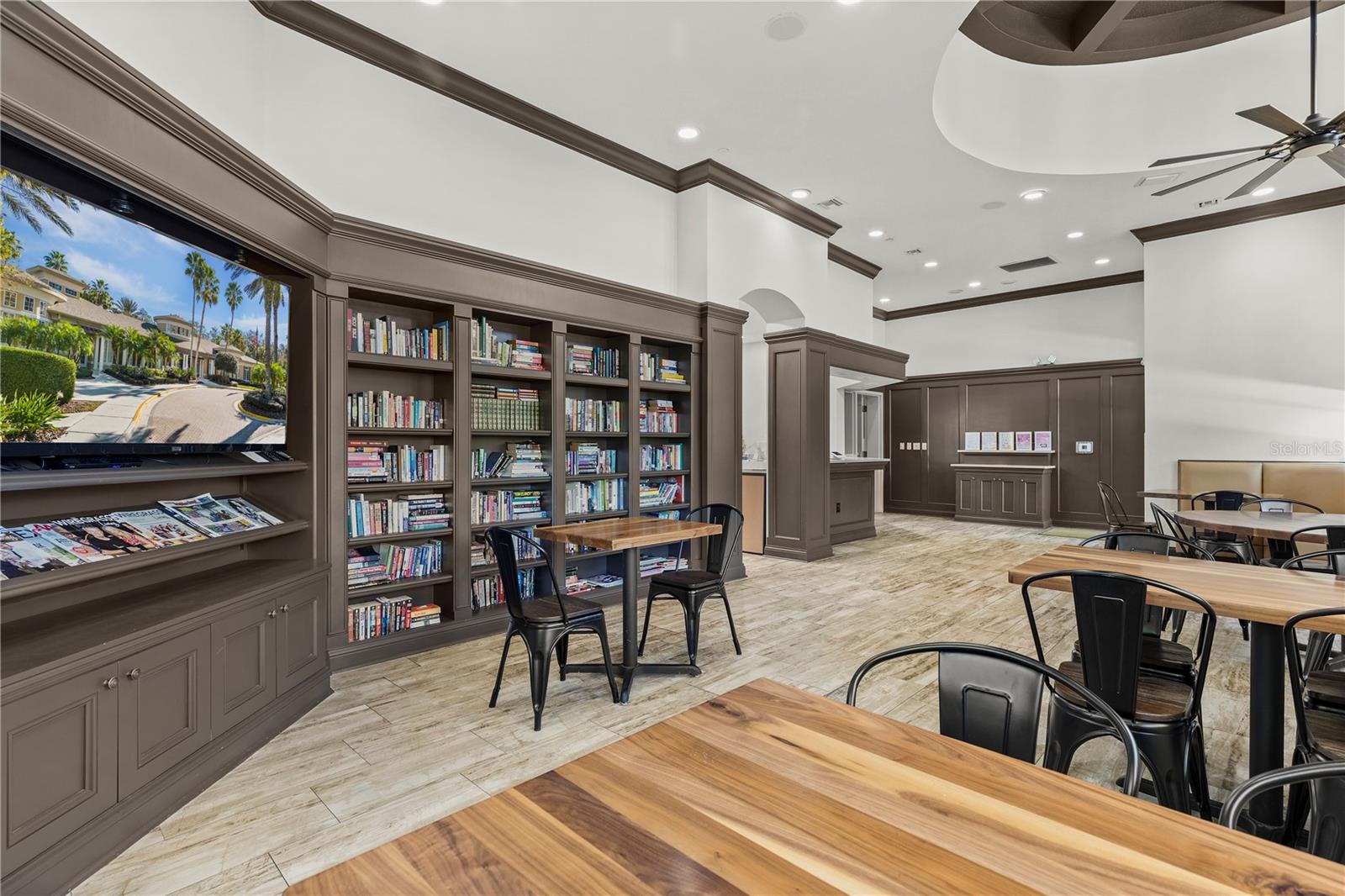 Image 78 of 85 For 3755 Silverlake Way