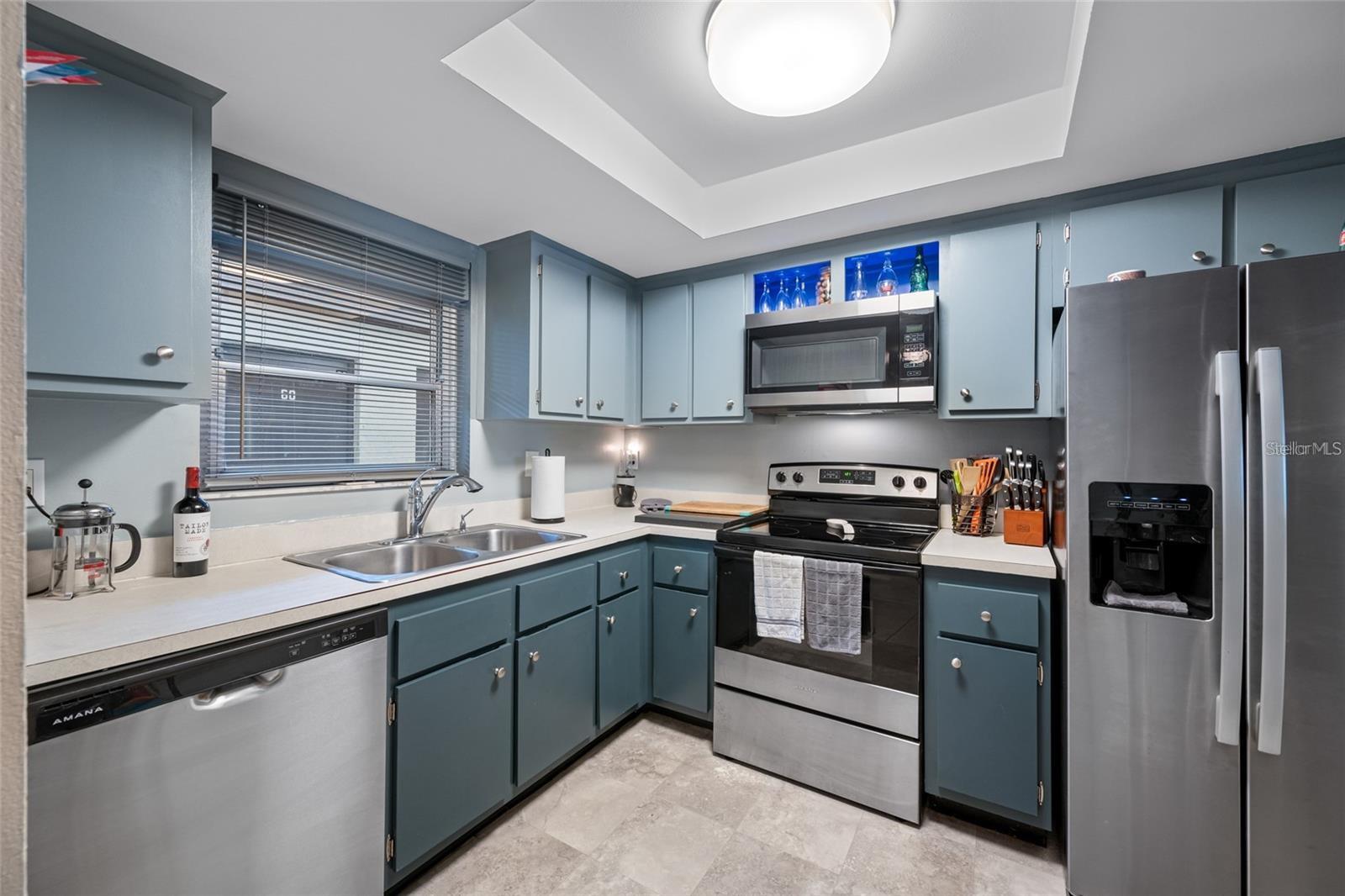 Image 4 of 10 For 1100 Bay Drive 60