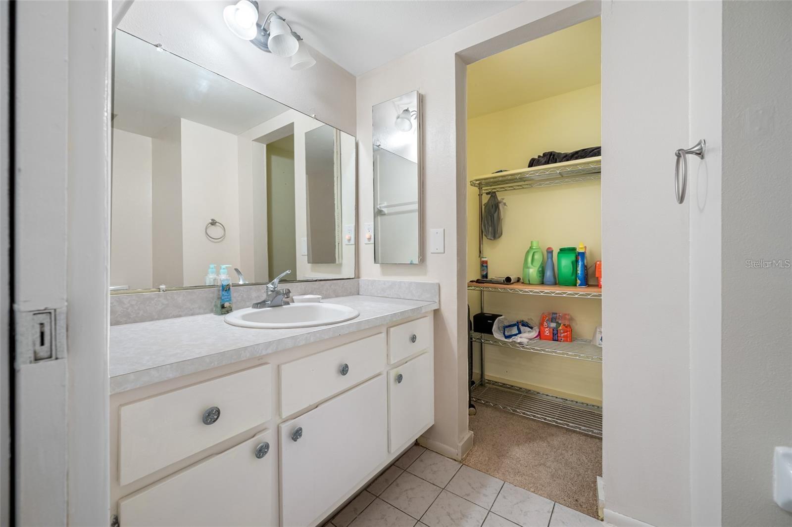 Image 9 of 10 For 1100 Bay Drive 60