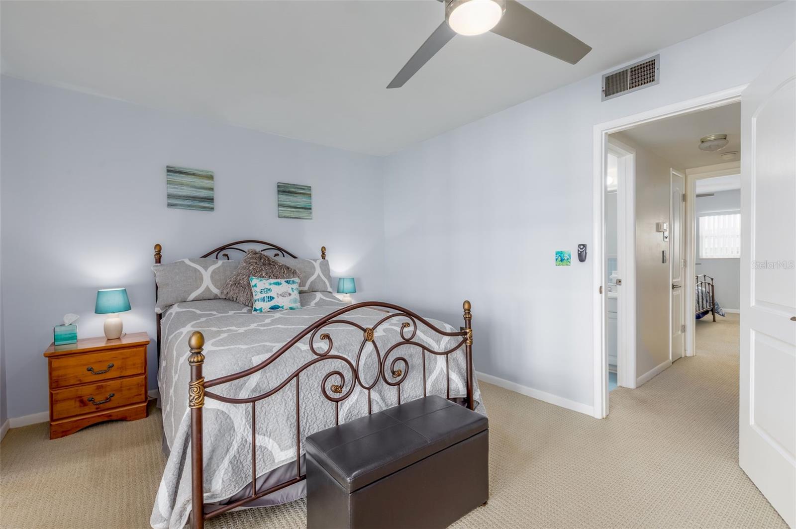 Image 12 of 48 For 1893 Shore Drive S 203