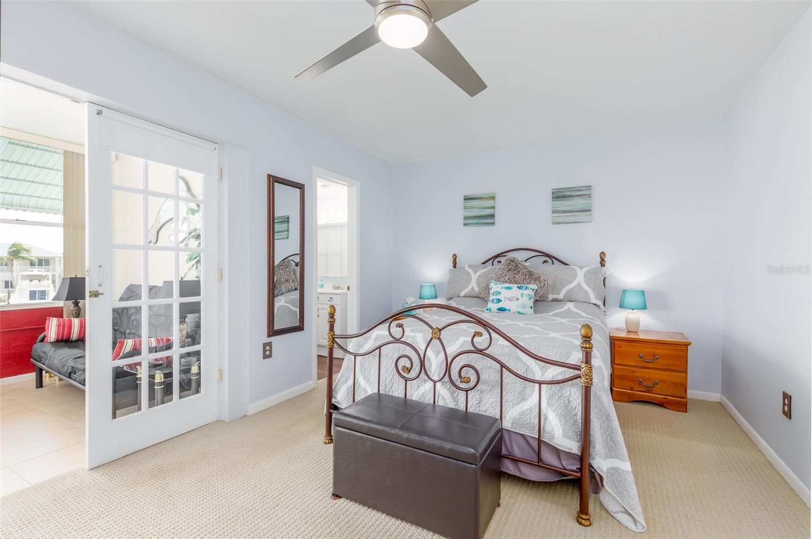 Image 13 of 48 For 1893 Shore Drive S 203