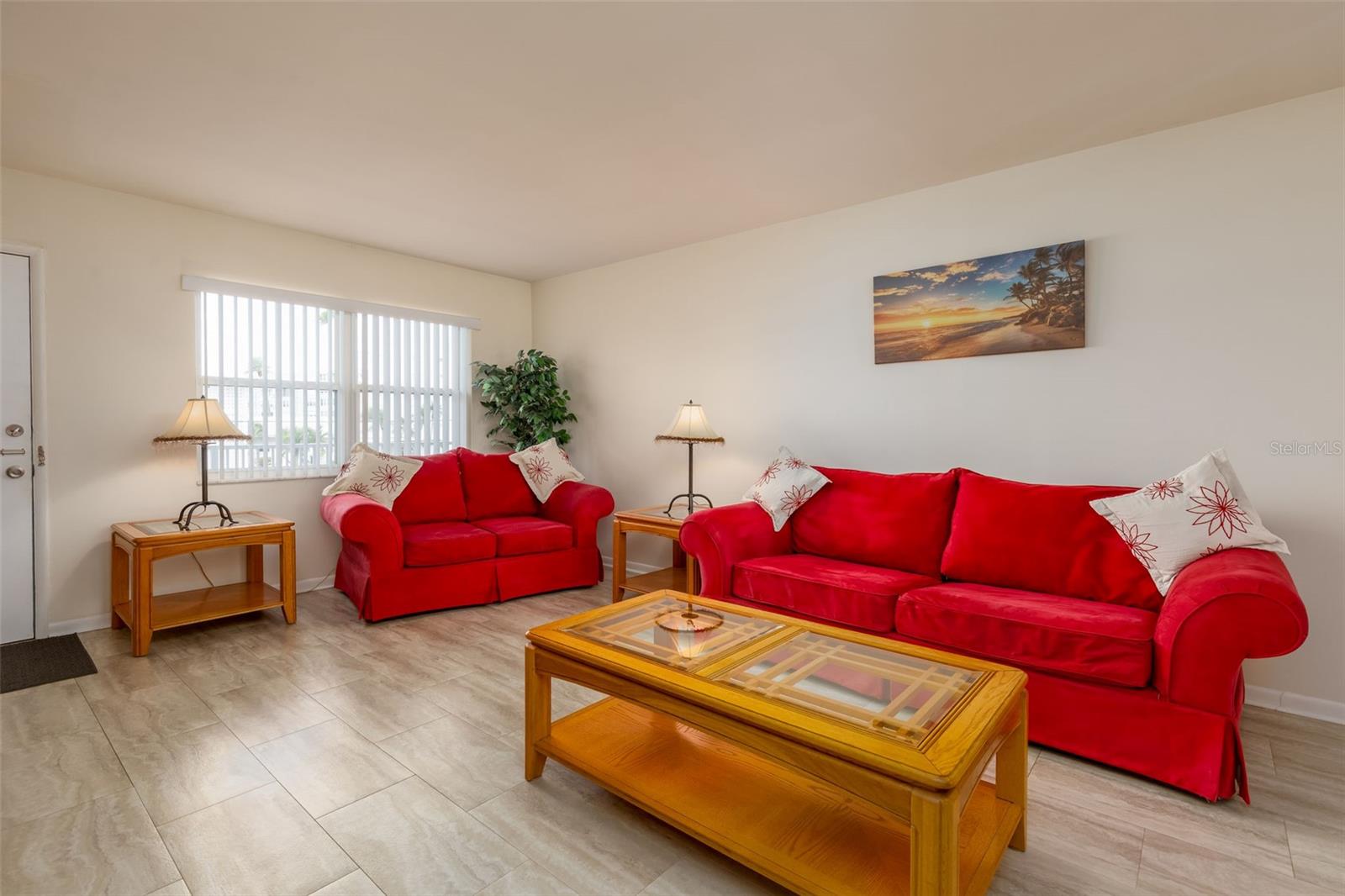Image 6 of 48 For 1893 Shore Drive S 203