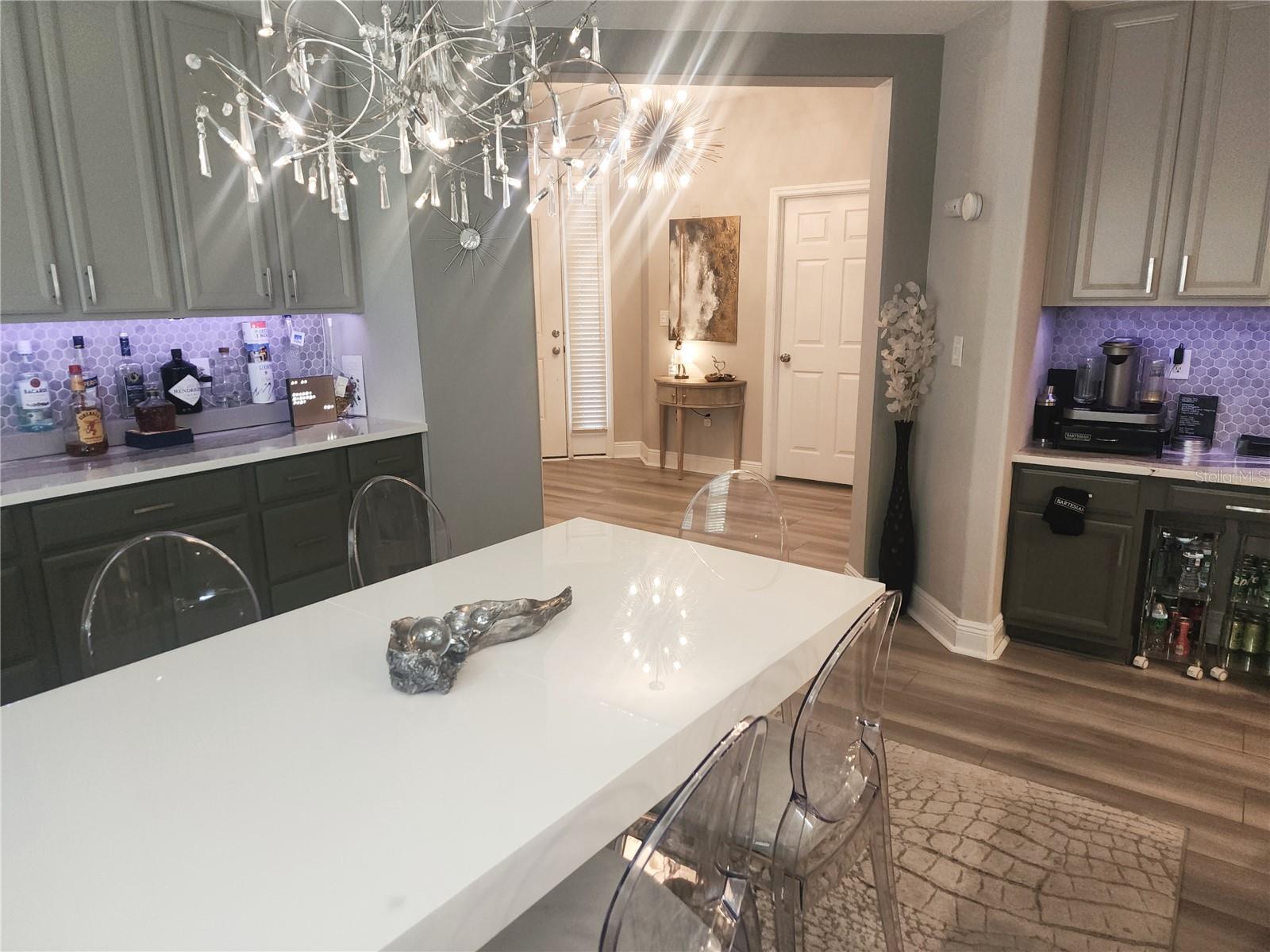 Image 15 of 33 For 7194 Key Haven Road 206