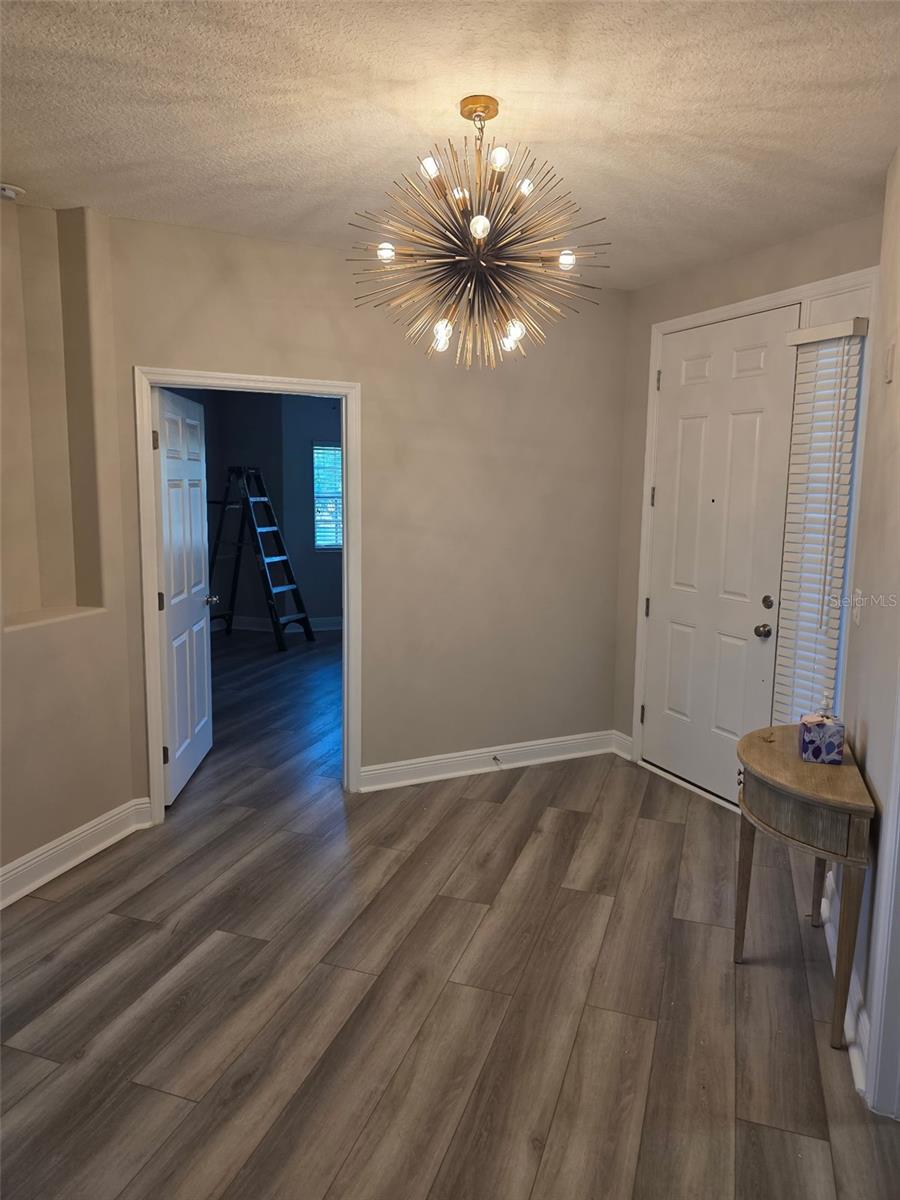 Image 25 of 33 For 7194 Key Haven Road 206