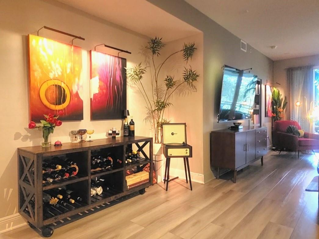 Image 9 of 33 For 7194 Key Haven Road 206