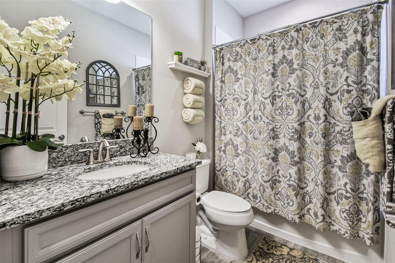 Image 9 of 79 For 12826 Satin Lily Drive